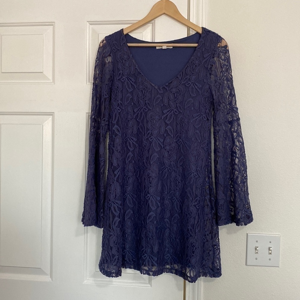 Socialite mini sky blue lace dress.